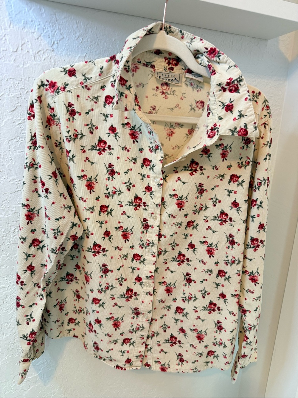 Basic Editions Cream Button-Down Shirt with Red Rose Print